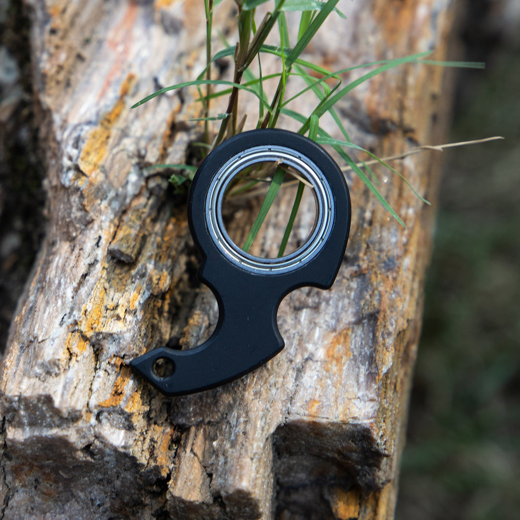 Creative Fidget Spinner Toy Keychain Hand Spinner Anti-Anxiety Toy Relieves Stress Finger Spinner Keychain Bottle Opener Kids Toy